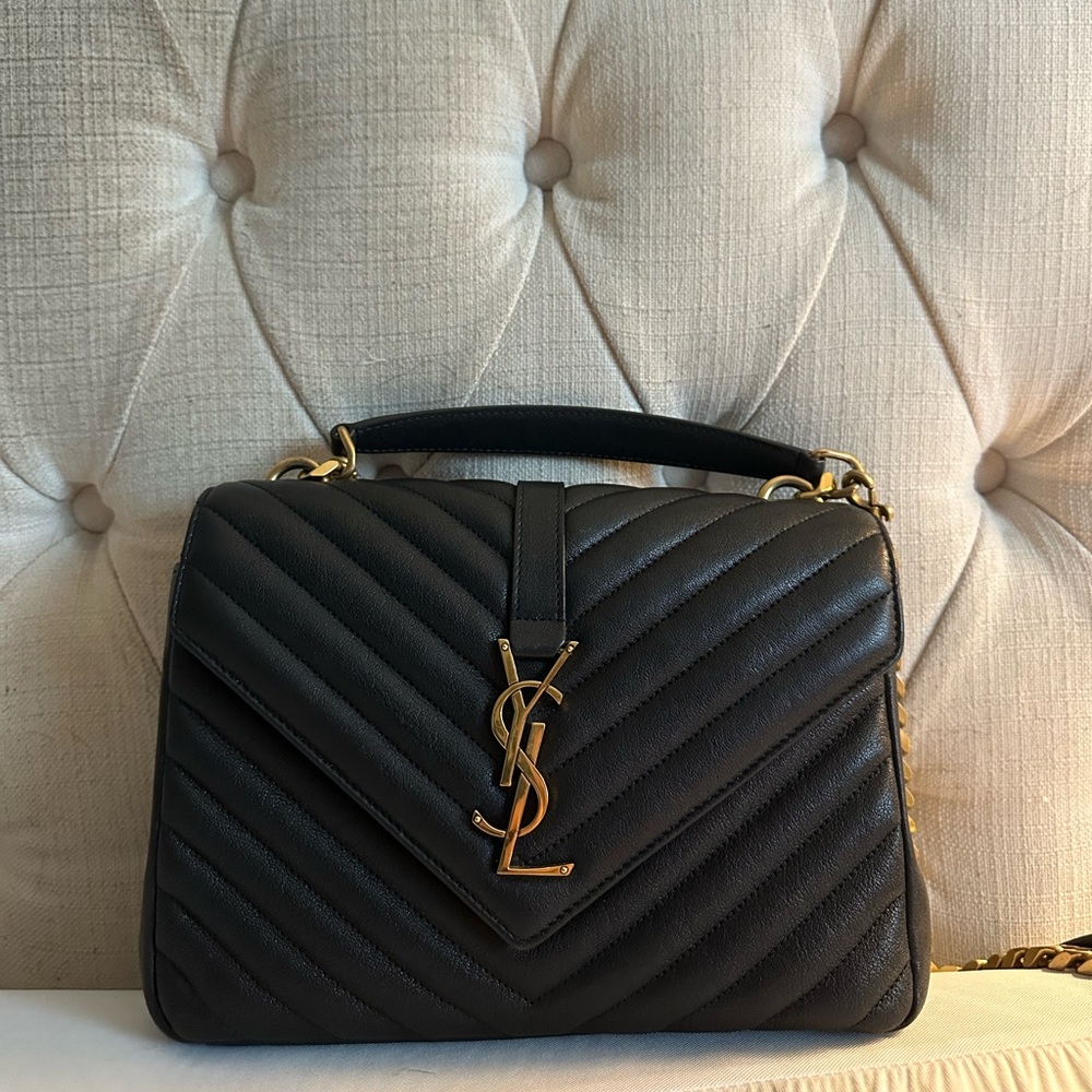 Authentic College Medium Matelasse Lambskin V Flap bag